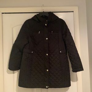 Croft & Barrow XL Black Quilted Jacket w/ detachable hood. Great condition